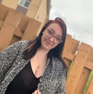 Meet your Posher, Amy